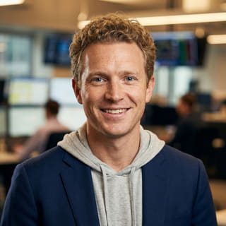 Ryan Brooks, acreditado como Analista Principal de Trading en Zenit Investiva, foto de perfil